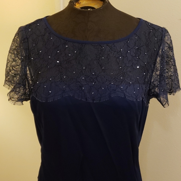 Dress - Picture 5 of 8